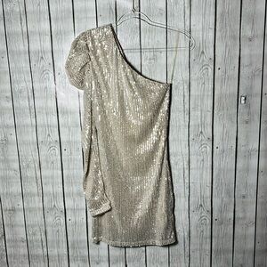 Muy Muy sequined one shoulder dress size medium